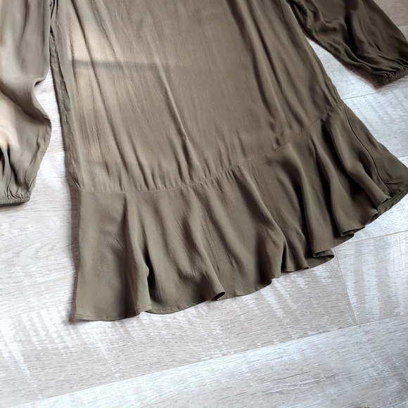 GAP Ruffled Mini Dress - Picture 6 of 14